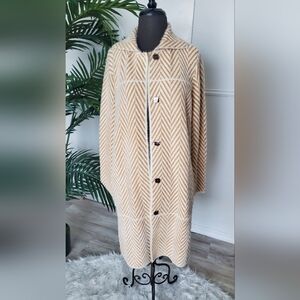 LAST PRICE DROP! NWT Cyrus Chic Chevron Patterned Coat Sz XS
